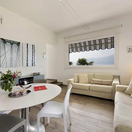 Daire La Mignon Terrazza Torri Del Benaco