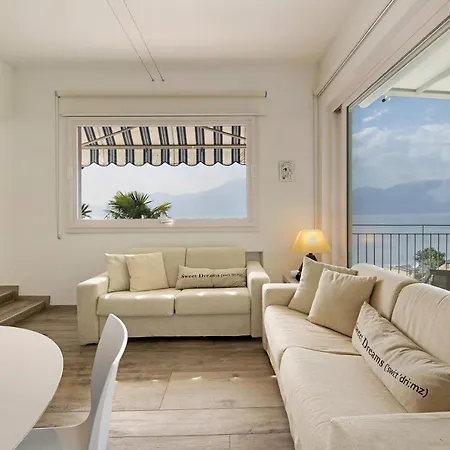 La Mignon Terrazza Torri Del Benaco