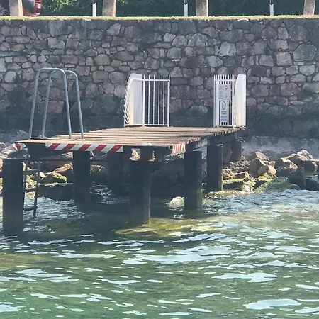 La Mignon Terrazza Lägenhet Torri Del Benaco