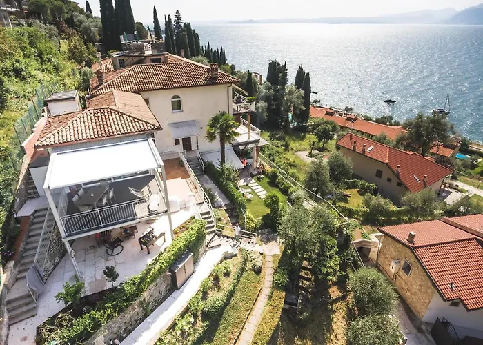 La Mignon Terrazza Torri Del Benaco